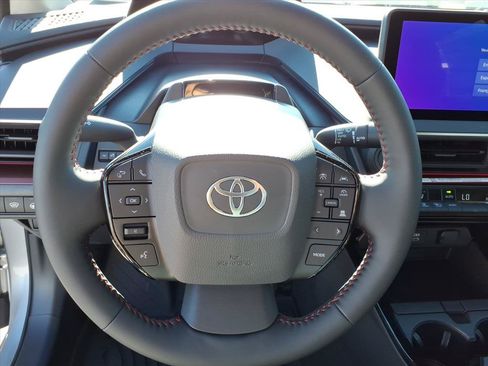 New 2026 Toyota Prius Plug-In Hybrid FWD image 12