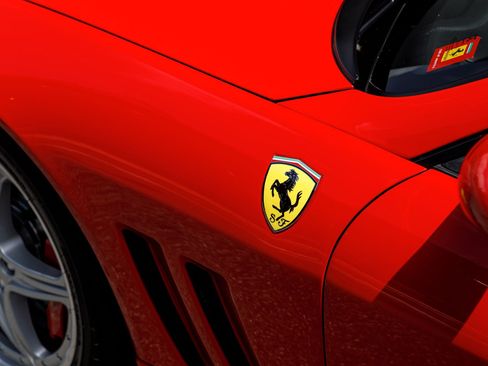 Used 2005 Ferrari 575M Maranello Superamerica RWD image 41