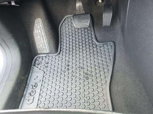 Used 2021 Jeep Compass Latitude w/ Convenience Group FWD image 16