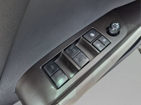 Used 2024 Toyota Camry SE w/ Convenience Package FWD image 16
