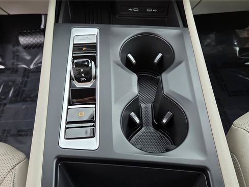 Certified 2026 Volkswagen Atlas SE AWD/4WD image 24