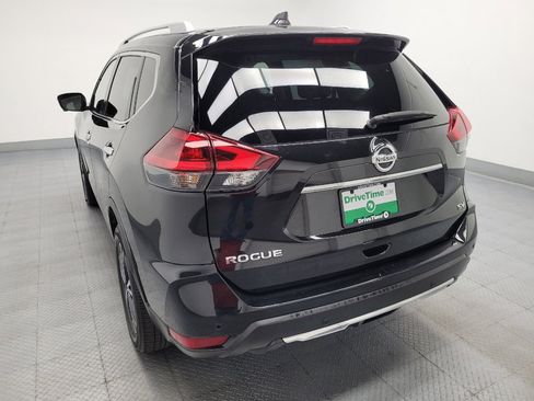 Used 2020 Nissan Rogue SV w/ Premium Package FWD image 6