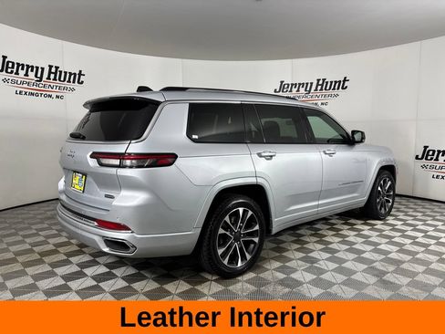 Used 2023 Jeep Grand Cherokee L Overland AWD/4WD image 6