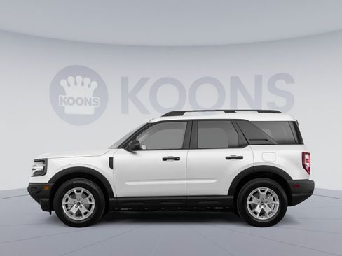 Used 2022 Ford Bronco Sport AWD/4WD image 2
