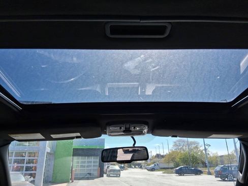 Used 2010 Ford Escape XLT FWD image 16