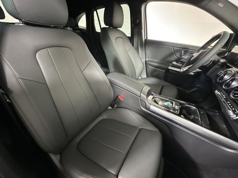 Used 2026 Mercedes-Benz GLA 250 4MATIC image 24