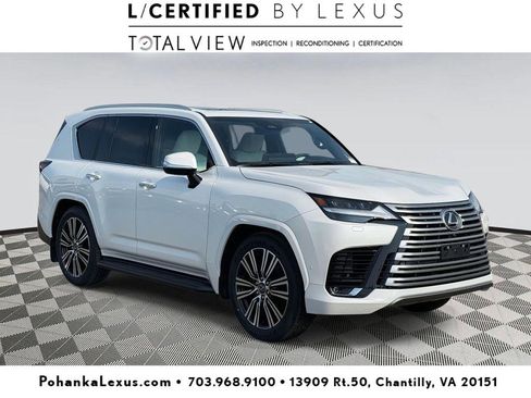 Used 2026 Lexus LX 700h Luxury image 1