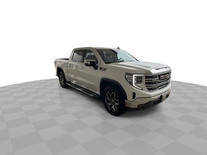 Certified 2023 GMC Sierra 1500 SLT w/ SLT Convenience Package