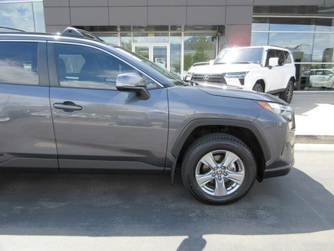 Used 2024 Toyota RAV4 XLE AWD/4WD image 13