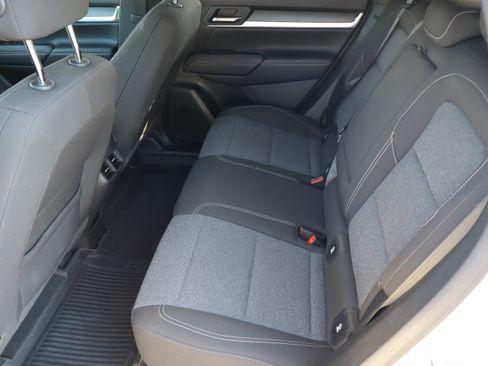 Used 2025 GMC Terrain Elevation AWD/4WD image 30
