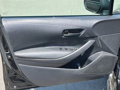 Certified 2024 Toyota Corolla LE FWD image 9