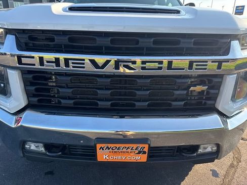 Used 2022 Chevrolet Silverado 3500 LT w/ Convenience Package AWD/4WD image 31