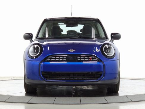 New 2025 MINI Cooper S image 2