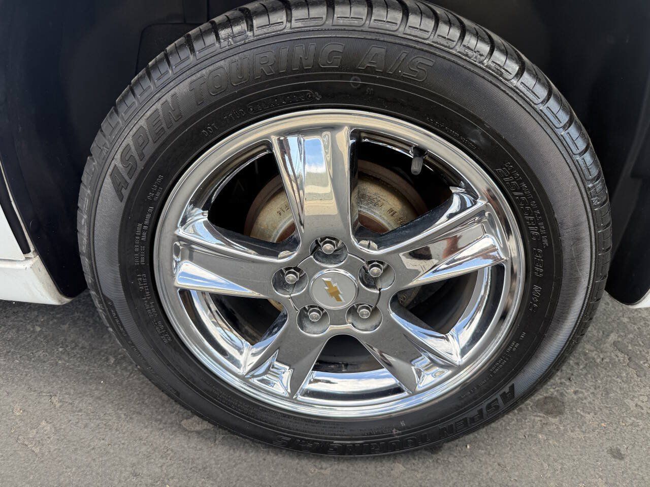 Used 2008 Chevrolet HHR LT FWD image 17