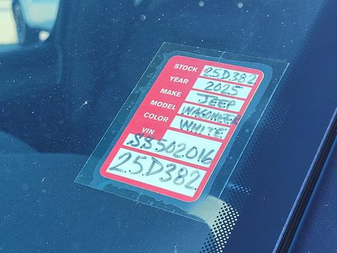 New 2025 Jeep Wagoneer 4WD w/ Convenience Group I image 20