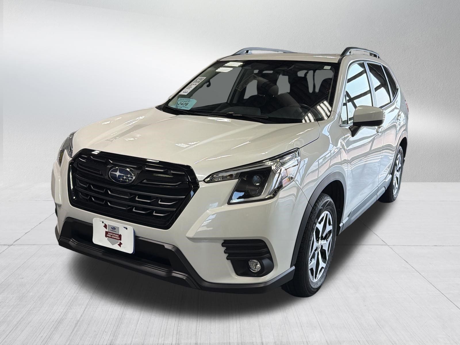 Certified 2024 Subaru Forester Premium AWD/4WD image 3
