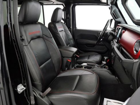 Used 2021 Jeep Wrangler Unlimited Rubicon AWD/4WD image 16
