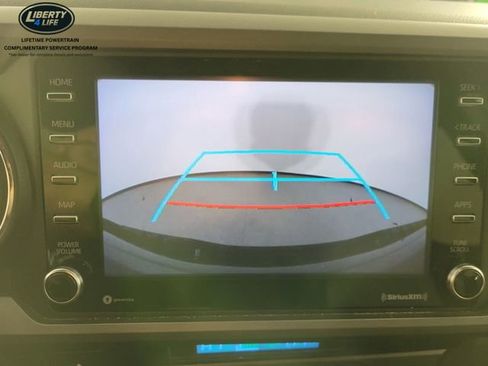 Used 2022 Toyota Tacoma TRD Sport w/ Technology Package image 34