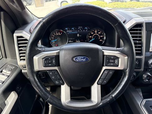 Used 2017 Ford F150 Platinum w/ Equipment Group 701A Luxury RWD image 14