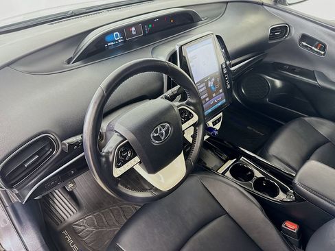 Certified 2019 Toyota Prius Prime Premium image 9