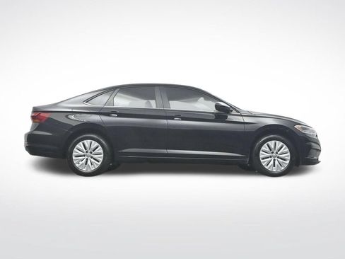 Used 2019 Volkswagen Jetta S w/ Driver Assistance Package FWD image 38