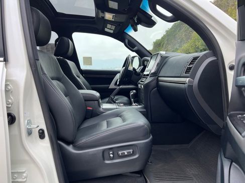 Certified 2020 Toyota Land Cruiser Heritage Edition AWD/4WD image 23