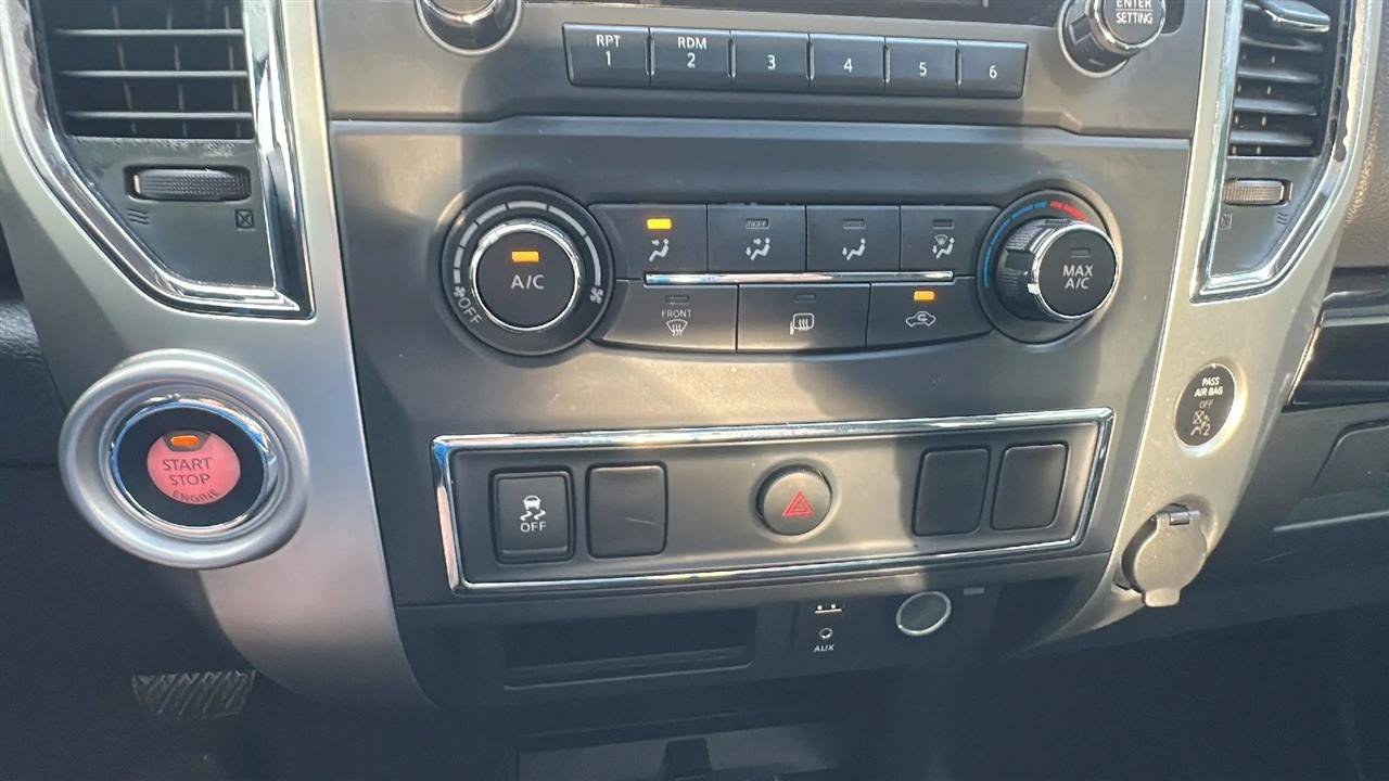 Used 2017 Nissan Titan SV RWD image 41