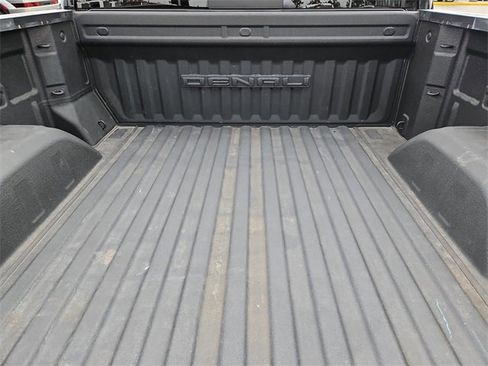 Used 2019 GMC Sierra 1500 Denali w/ Technology Package image 16