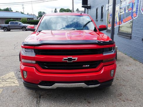 Used 2018 Chevrolet Silverado 1500 LT w/ All Star Edition AWD/4WD image 15