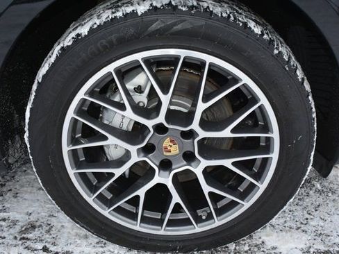 Used 2017 Porsche Macan S w/ Premium Package Plus image 47