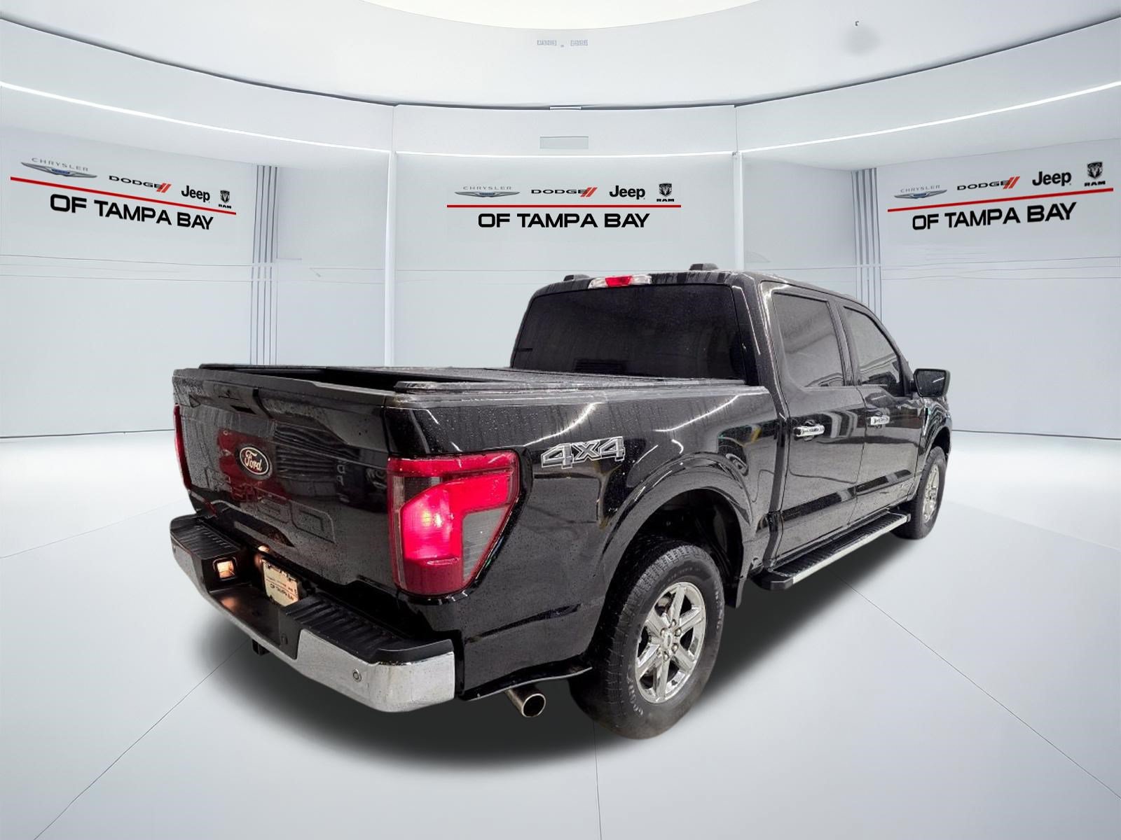 Used 2025 Ford F150 XLT w/ Equipment Group 301A Standard AWD/4WD image 7