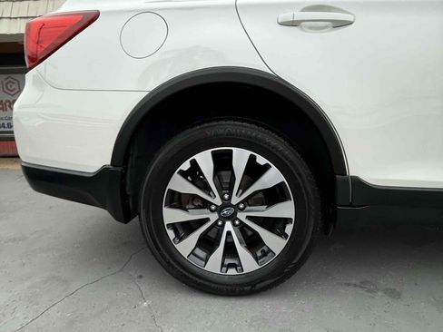 Used 2016 Subaru Outback 2.5i Limited image 19