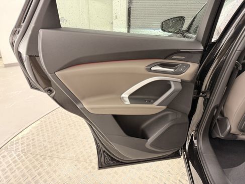 Used 2025 Audi Q5 Premium Plus w/ Premium Plus image 27