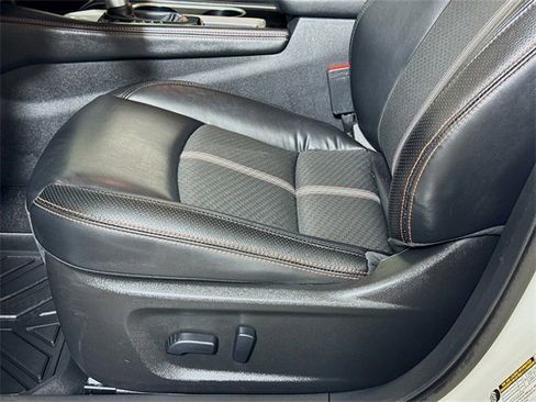 Used 2024 Nissan Altima 2.5 SR image 16