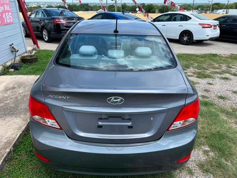 Used 2017 Hyundai Accent SE FWD image 7