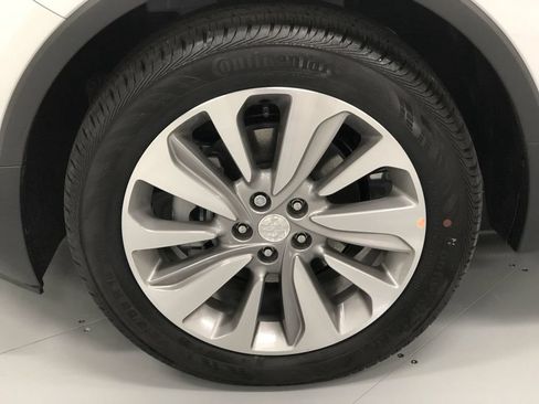 Used 2020 Buick Encore Preferred FWD image 10