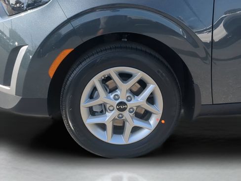 Used 2025 Kia Soul S FWD image 26