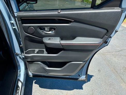 Used 2024 Honda Pilot TrailSport image 22