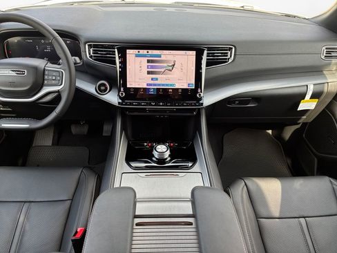 New 2026 Jeep Grand Wagoneer 2WD image 20