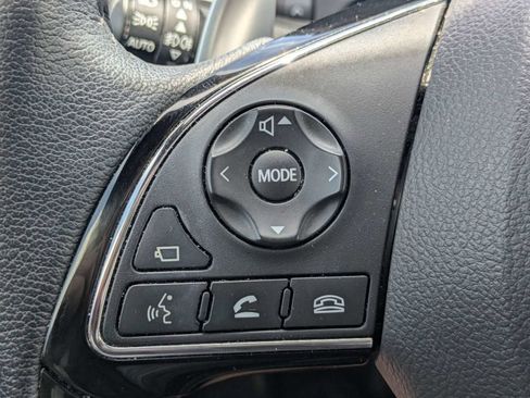 Used 2023 Mitsubishi Eclipse Cross SEL AWD/4WD image 28