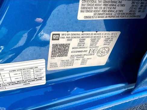 Used 2023 Chevrolet Silverado 1500 ZR2 image 16