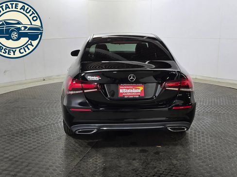 Used 2021 Mercedes-Benz A 220 image 6