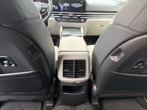 New 2026 Kia Sportage EX image 23
