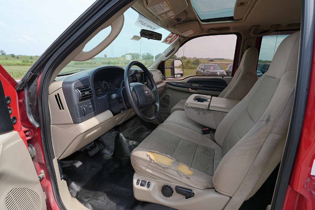 Used 2005 Ford F350 XLT AWD/4WD image 12