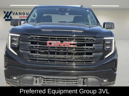 Used 2025 GMC Sierra 1500 Elevation AWD/4WD image 4