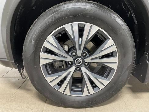 Used 2021 Nissan Rogue SV AWD/4WD image 7