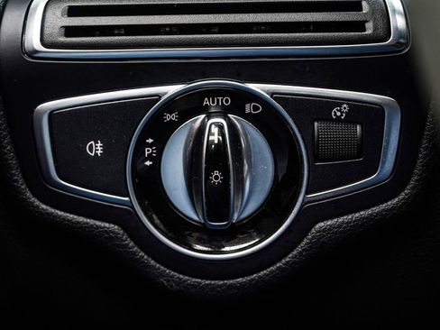Used 2017 Mercedes-Benz C 63 AMG S image 32