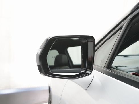 Used 2022 Chevrolet Blazer RS w/ Enhanced Convenience Package image 25