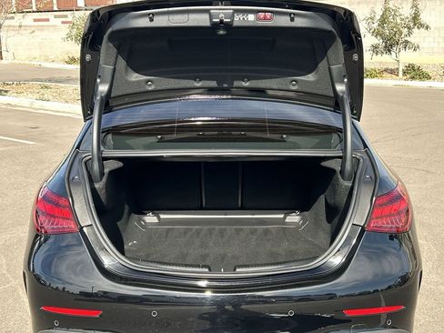 Used 2024 Mercedes-Benz C 300 Sedan image 27