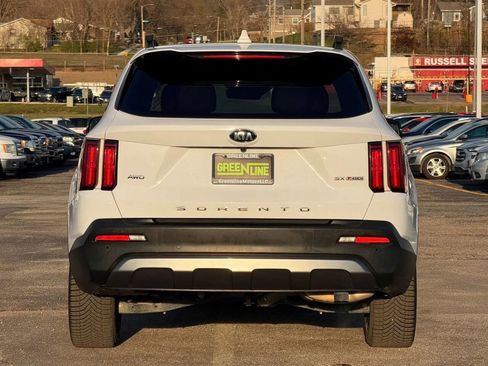 Used 2021 Kia Sorento SX Prestige image 4